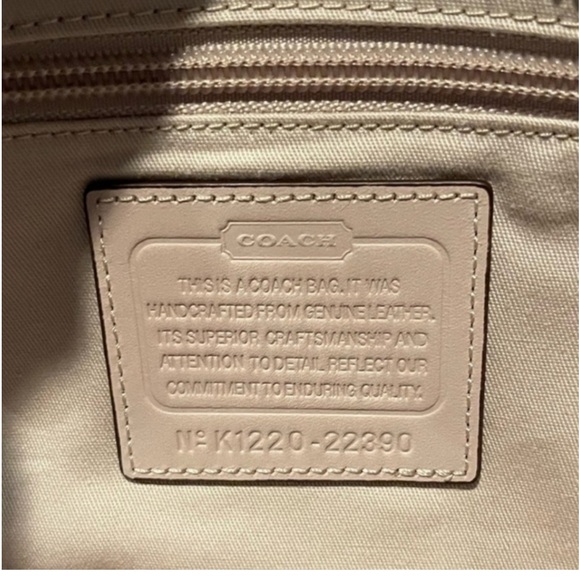 COACH Legacy Candace  perforated leather Carryall NWOT - Picture 4 of 11